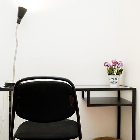 Qilombo Hostel Silom - Hq Bangkok Ngoại thất bức ảnh