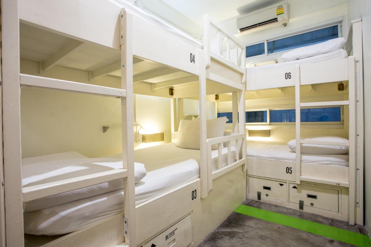 Qilombo Hostel Silom - Hq Bangkok Ngoại thất bức ảnh