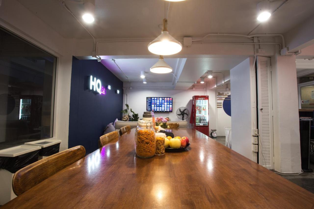 Qilombo Hostel Silom - Hq Bangkok Ngoại thất bức ảnh